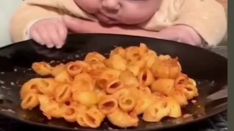 Cute and Funny Baby 😍😍😅😅 #viral #shorts #reels #baby #cutebaby #funnybaby #trending #kids #mmvbaby