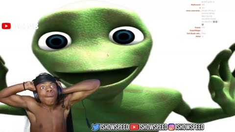 iShowSpeed Gets JumpScared By Dame Tu Cosita 😂