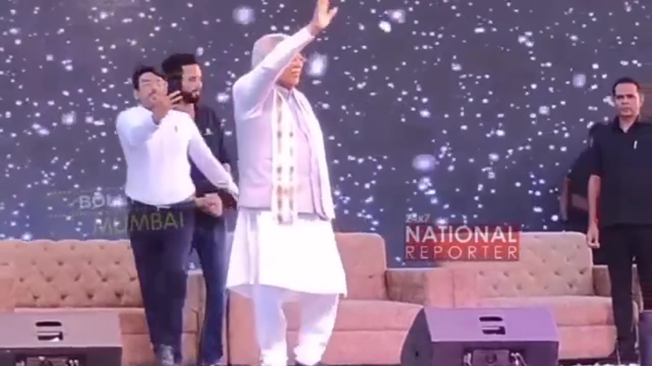 Elvishyadav with cm manohar lal