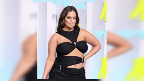 Ashley Graham ÜST MODEL! ŞEKILLERINI GÖSTERDI! NASIL YAŞADIĞI VE NE KADAR KAZANDIĞI