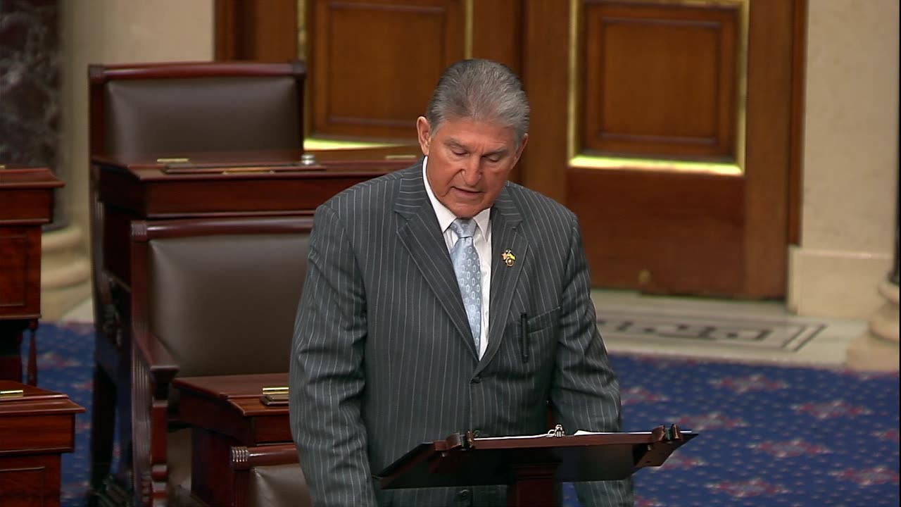 Sen. Manchin will vote with GOP to block ESG rule