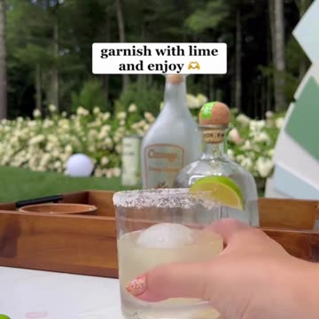 Learn how to make the perfect margarita!🍋🍸