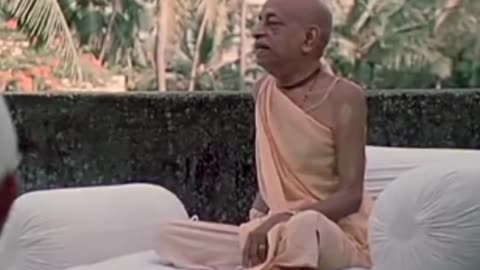 শ্রীল প্রভুপাদের দুর্লভ দর্শন করুন