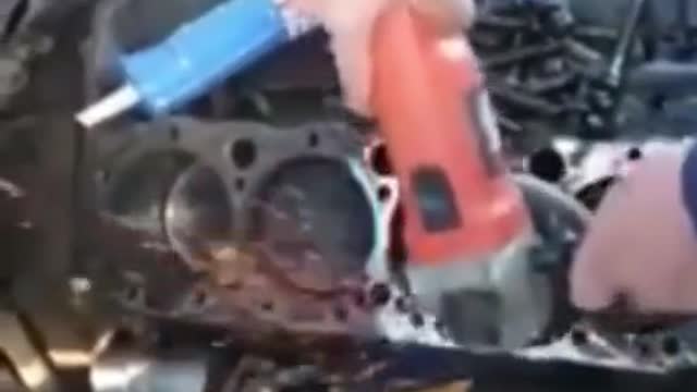 Engine cylinder surface grinding
