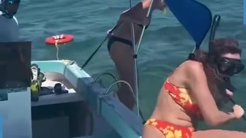 One would not have thought like this while jumping into the water.