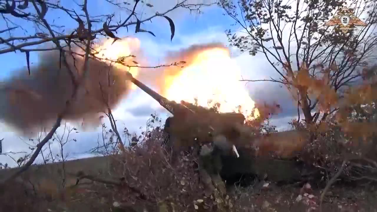 RU POV: Nov-2023. Avdeevka direction. Russian Artillery destroy an Ukrainian tank.