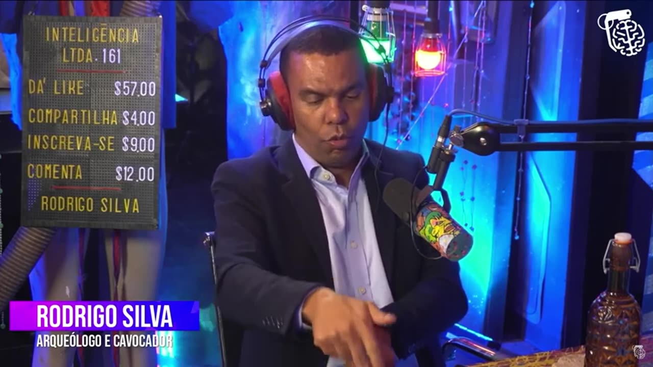 A BÍBLIA TRANSFORMA VIDAS - RODRIGO SILVA Cortes do Inteligência Ltda.