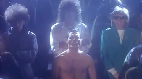 Queen - I Want To Break Free (Official Video)