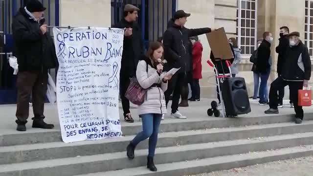 Le silence et les mensonges des médecins complices