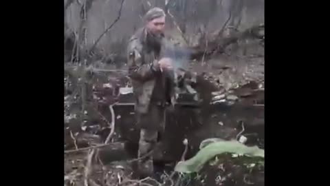 Unarmed Ukranian captured soldier is executed by the Russian Army