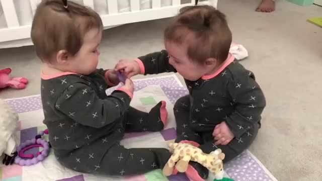 Funniest TWIN Baby Girls Share A Pacifier