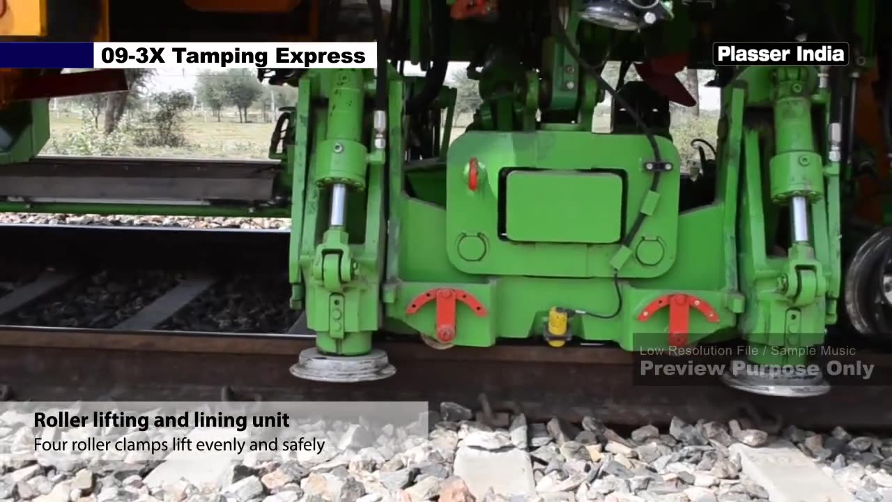 Tamping Express working