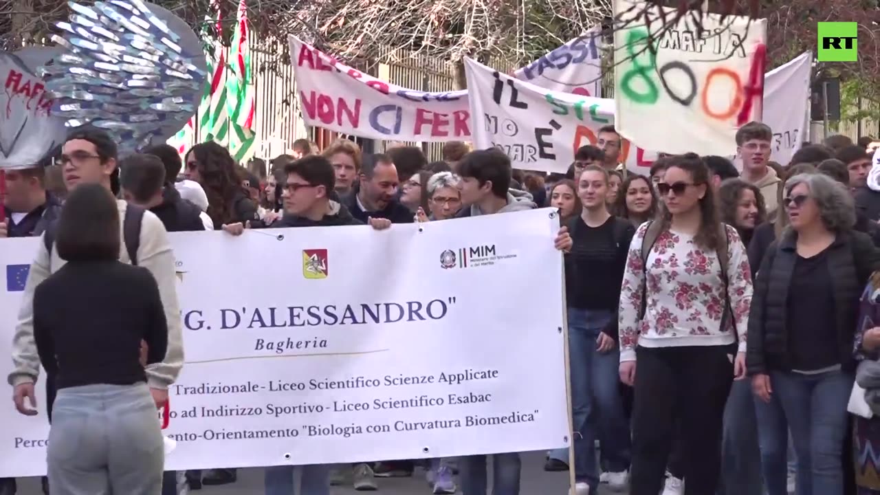 Thousands March Against Mafia In Sicily