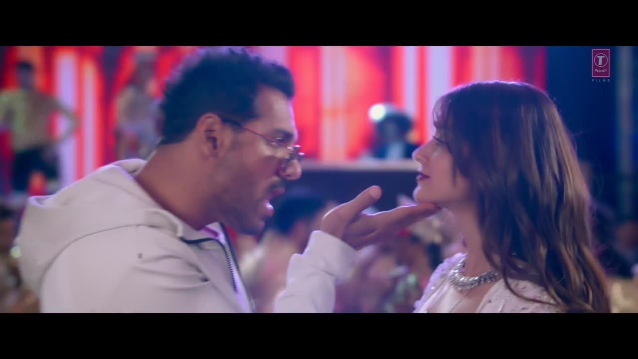 Full Video Thumka Pagalpanti YO YO Honey Singh Anil John Ileana Arshad Urvashi Pulkit