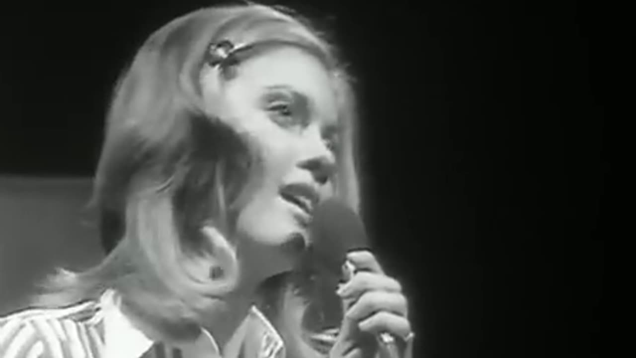 Olivia Newton-John - Take Me Home, Country Roads - 1972