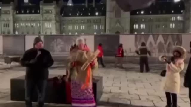 Canada 🇨🇦 - Native American Drummers Join Protest In Ottawa