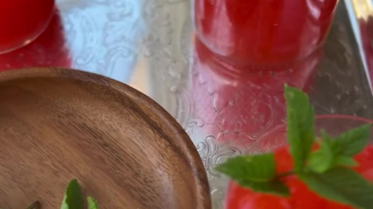Refreshing strawberry lemonade Recipe | Beat the Heat with a Twist