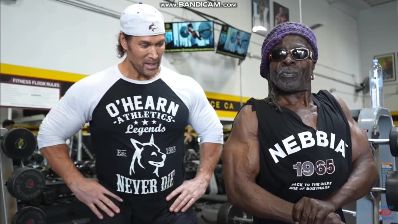 Mike O'Hearn And Robby Robinson 76 Years Old And Ripped Training Arms