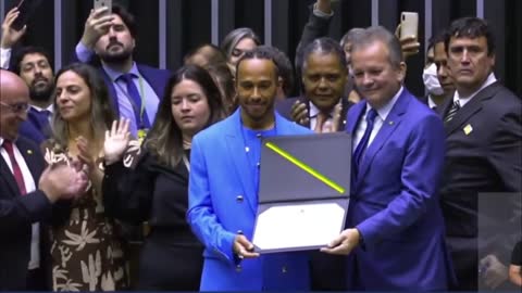 Lewis Hamilton received Title of Brazilian Honorary Citizen 🏅