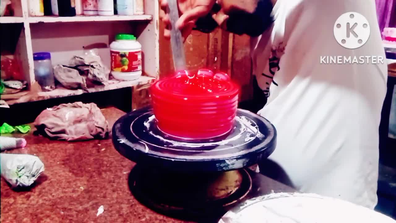 new rad Gal cake making रेड जेली केक कैसे बनाएं #making #cake #viralvideo #viral #cakerecipe #video