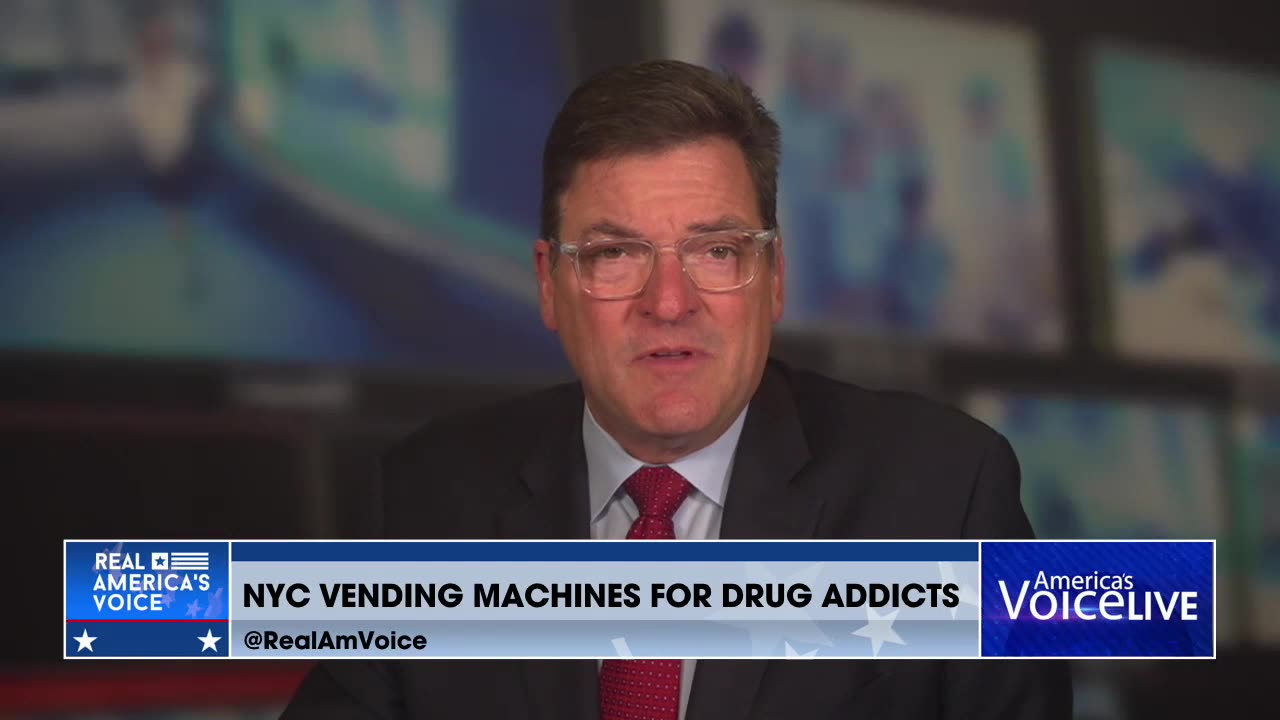 New York City officials have unveiled street vending machines catering to drug users