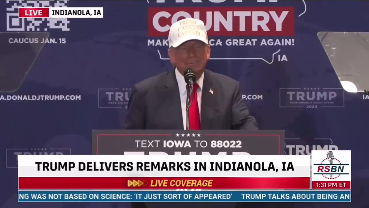 Trump interrupted by protester in Iowa