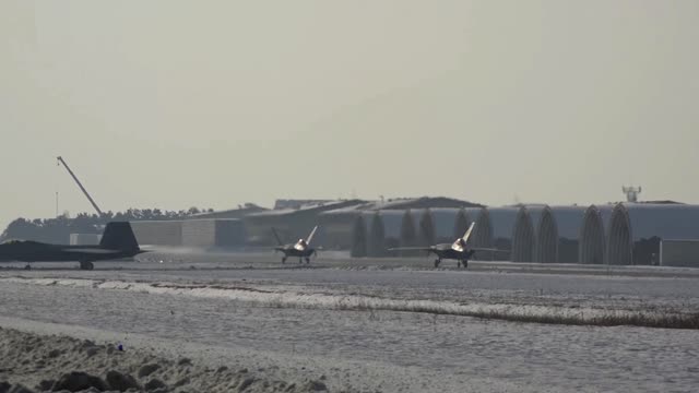 FLOCKIN TOGETHER: US And Korean Military Planes Flying Together Like A Formation Of Geese