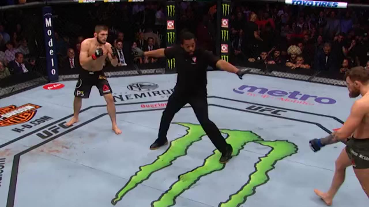 KHABIB VS McGREGOR | INTENSE FIGHT