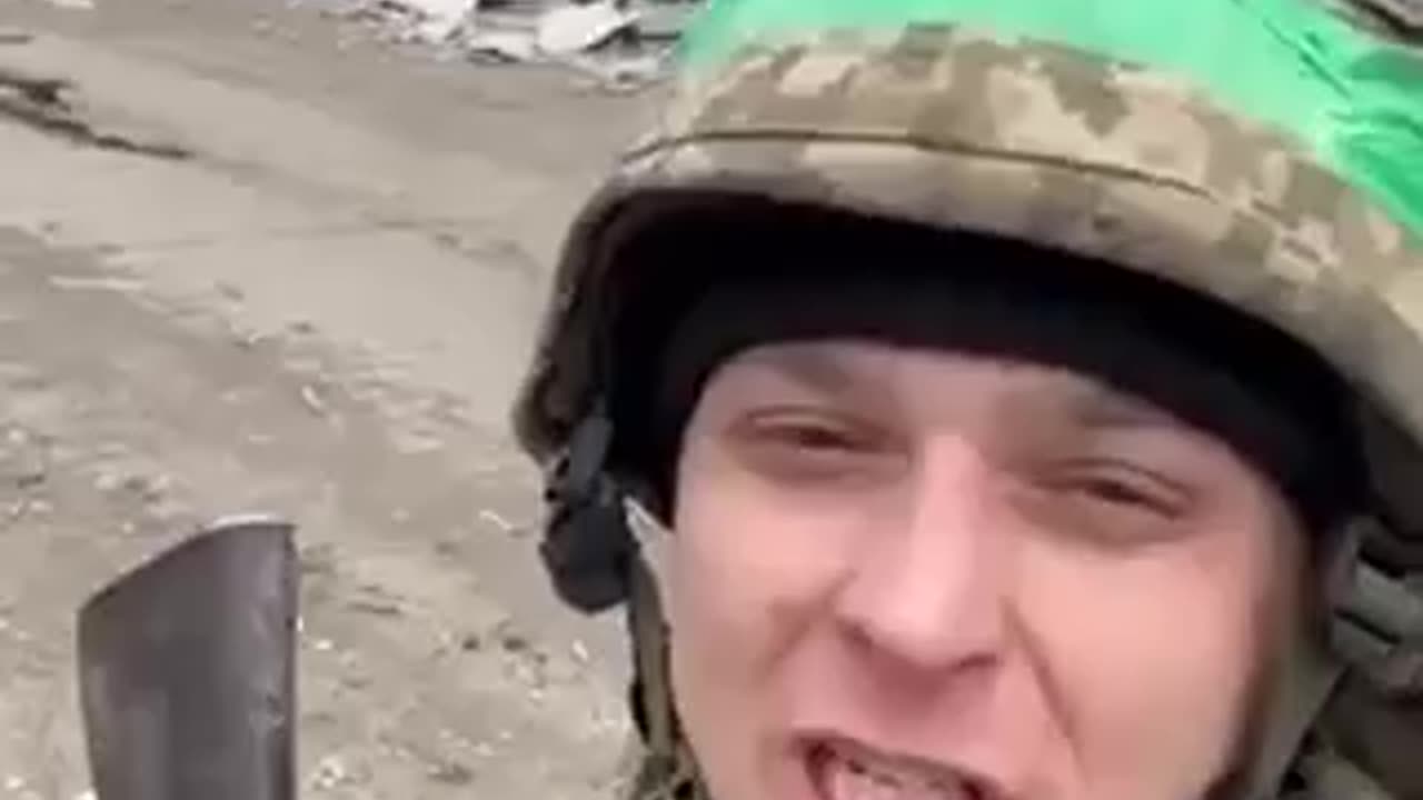 Some Ukrainian soldiers are still in Bakhmut knowing they will have hours left to live