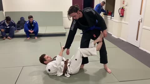 BJJ De La Riva Overhead Sweep