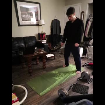 Sifu Two-finger Pushups #gungfu #selfdiscipline #chigong #learnmartialarts