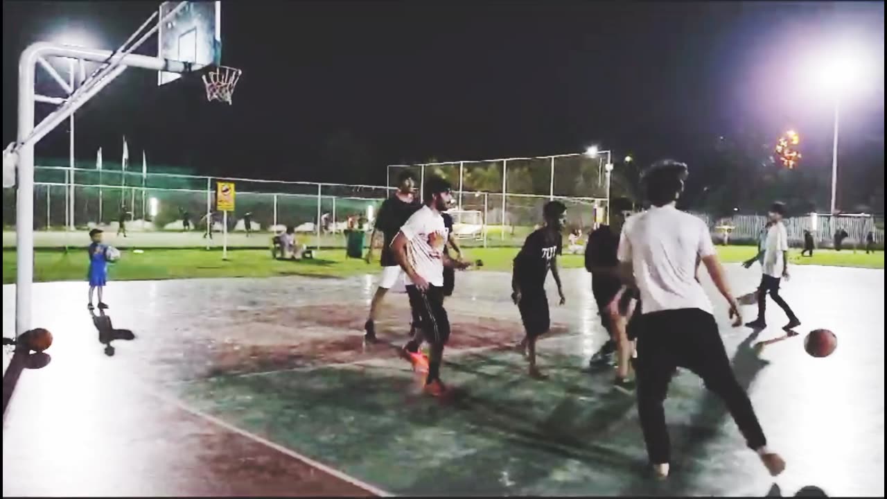 Live Basketball match | Basketball players | Street players