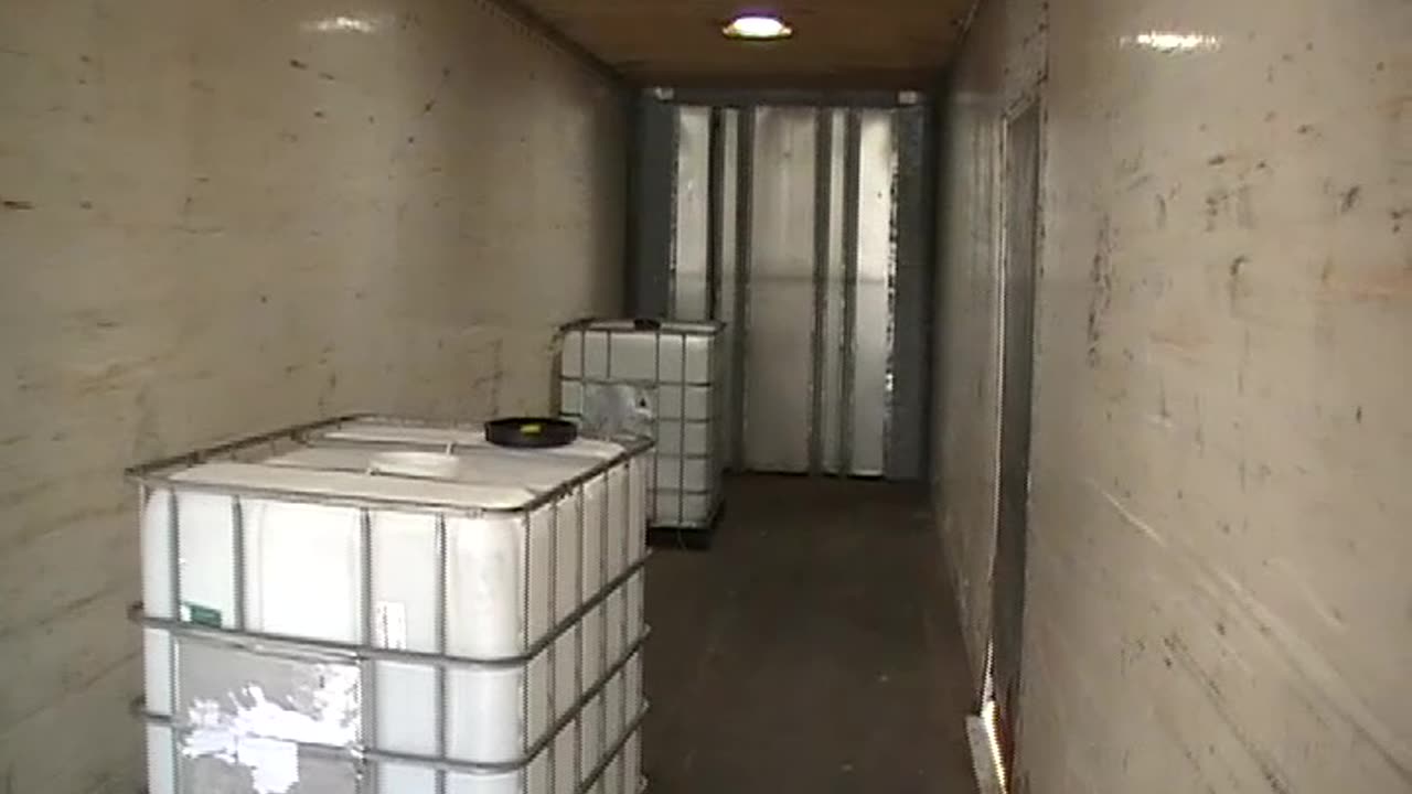 Off Grid 7 A Clean Trailer