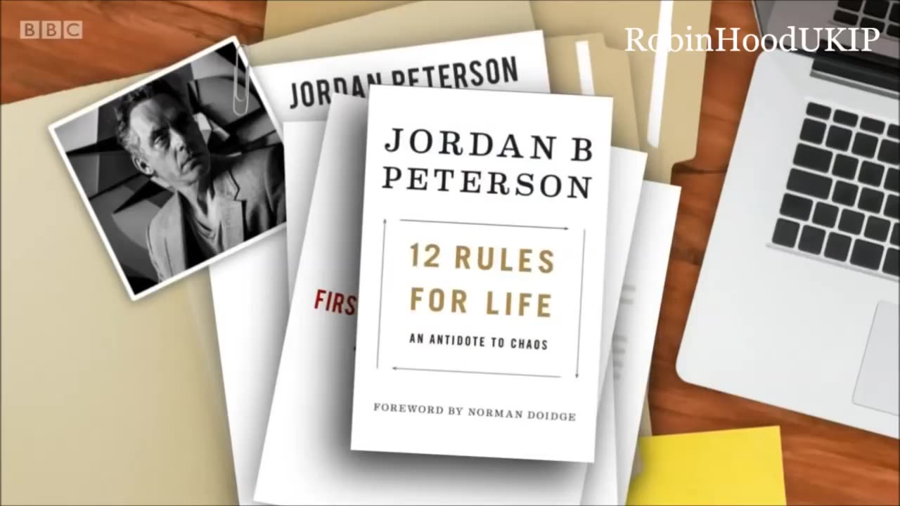 Jordan Peterson calmly dismantles feminism infront of two feminists