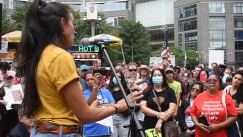 Raquel Olmo_Stand for Freedom rally, Columbus Circle, New York, August 28, 2021