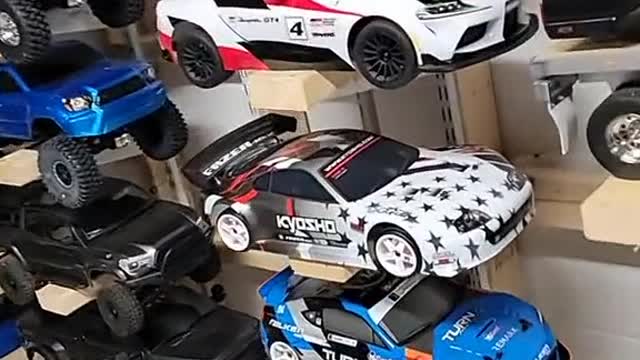 Auto model collection and display car repair