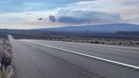 Hawaii residents worry as lava nears highway