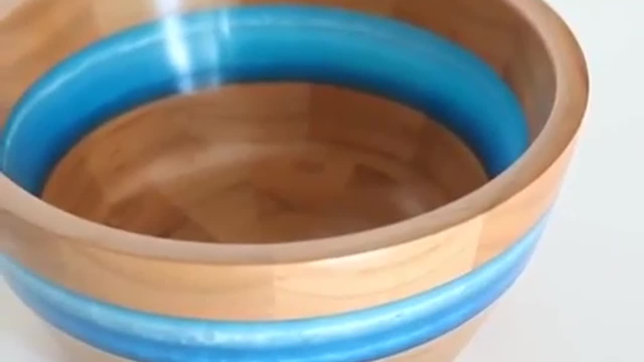 Lifehack How to make a bowl out of wood and resin