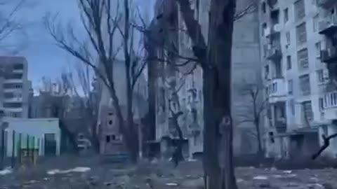 Bakhmut: from street to street