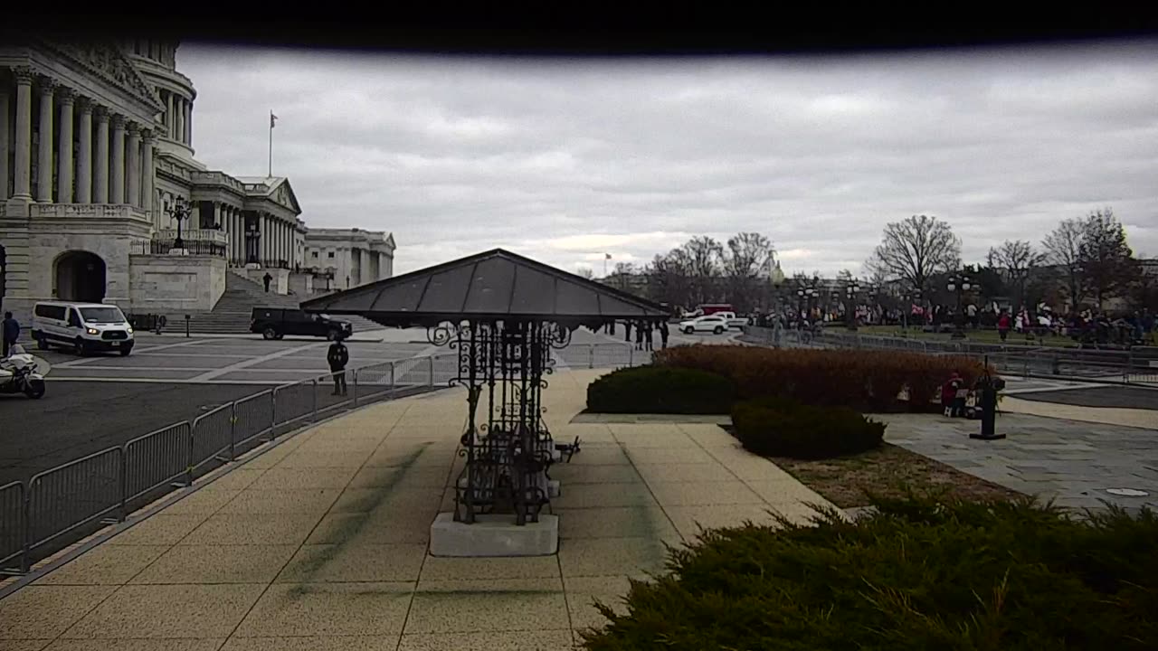 0675USCG00HousePlaza_2021-01-06_12h38min06s477ms.mp4