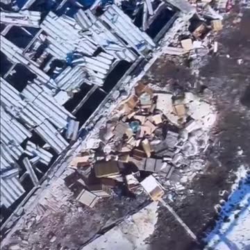 Ukrainian Drone Finds Massive Pile of Ammo