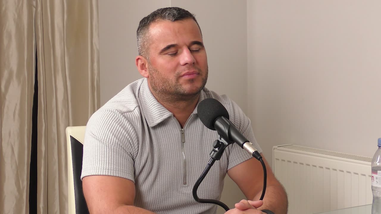 Chris Ryan Tells His Story