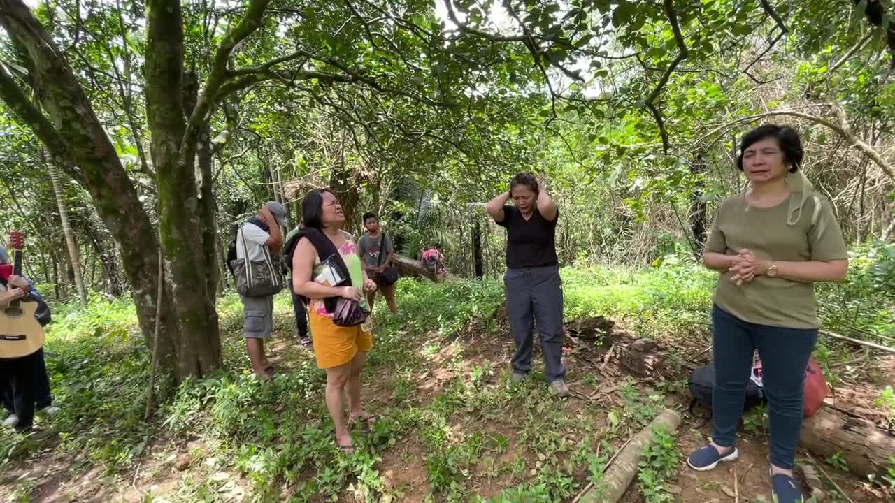 Lupang Hinirang Kristiano: Worship and Dedication to the Lord