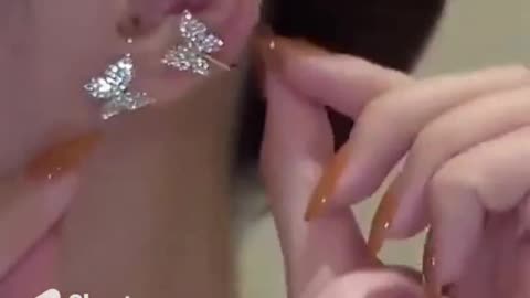 Sparkling Butterfly Ear Clip Without Piercing