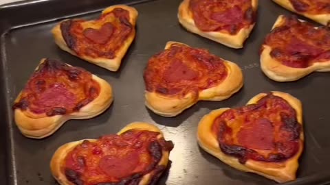 PIZZA HEARTS