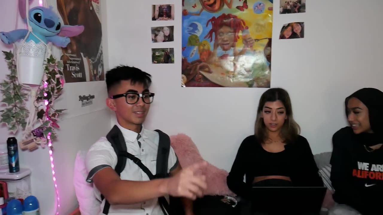 Nerd asks college girls to cuddle!