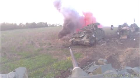 Ukrainian M2 Bradley Evacuates Soldiers POV