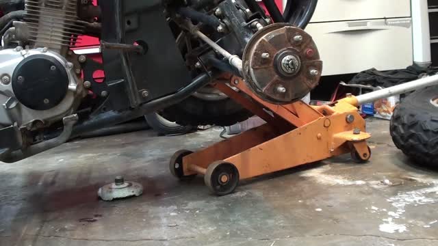 Restoring my Grandpa’s Honda 4 Wheeler P2