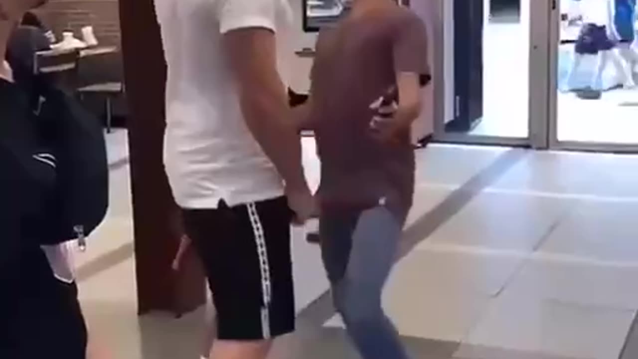 LIAM WORKING AND DANCING AT THE GYM I am working in dancing at the gym