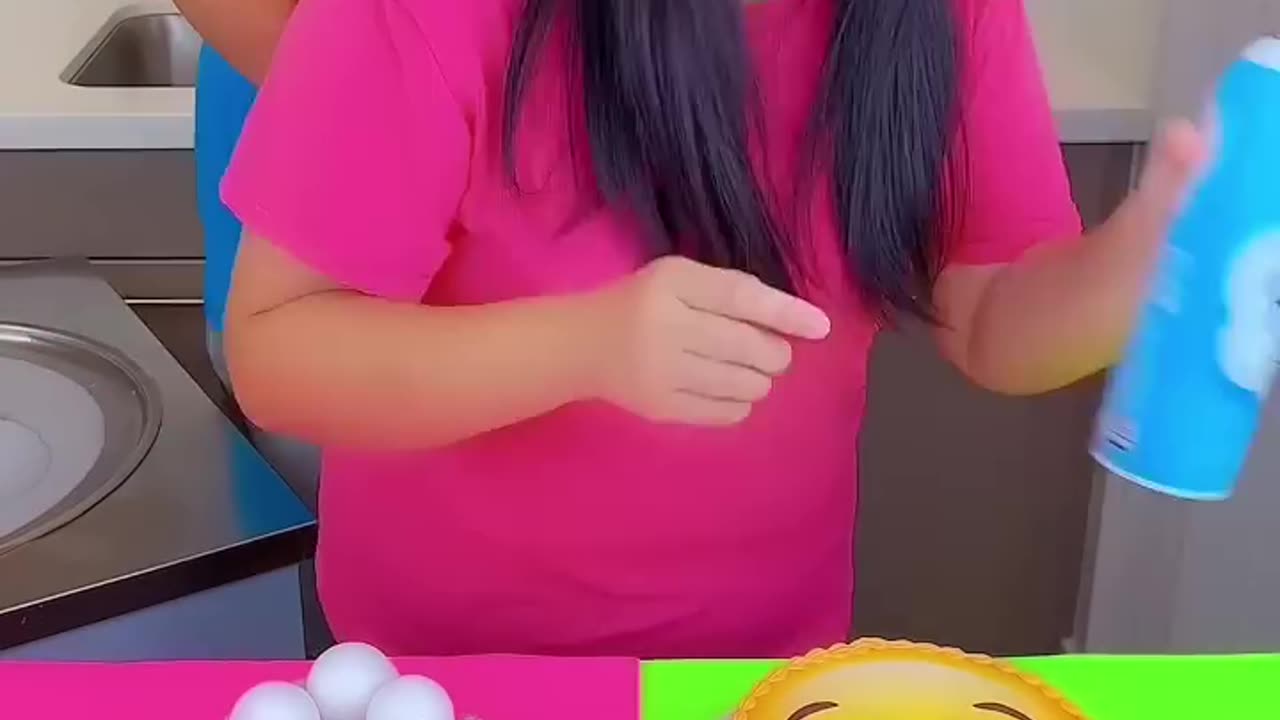 Ice cream challenge! Crying face vs candy